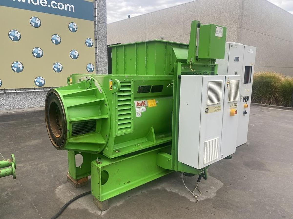 Used 2011 JENBACHER J316 - 711 KWe