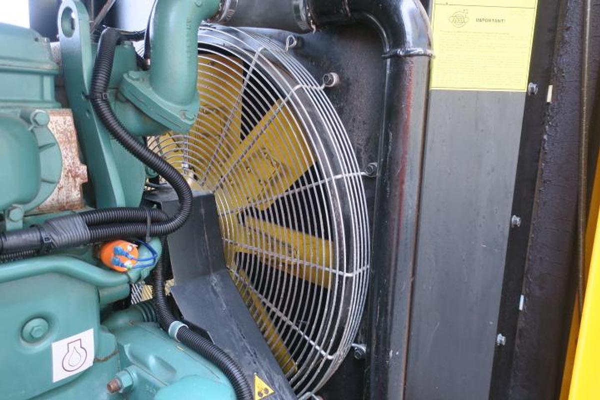 Used 1998 Volvo TD1010G -200/220 KVA