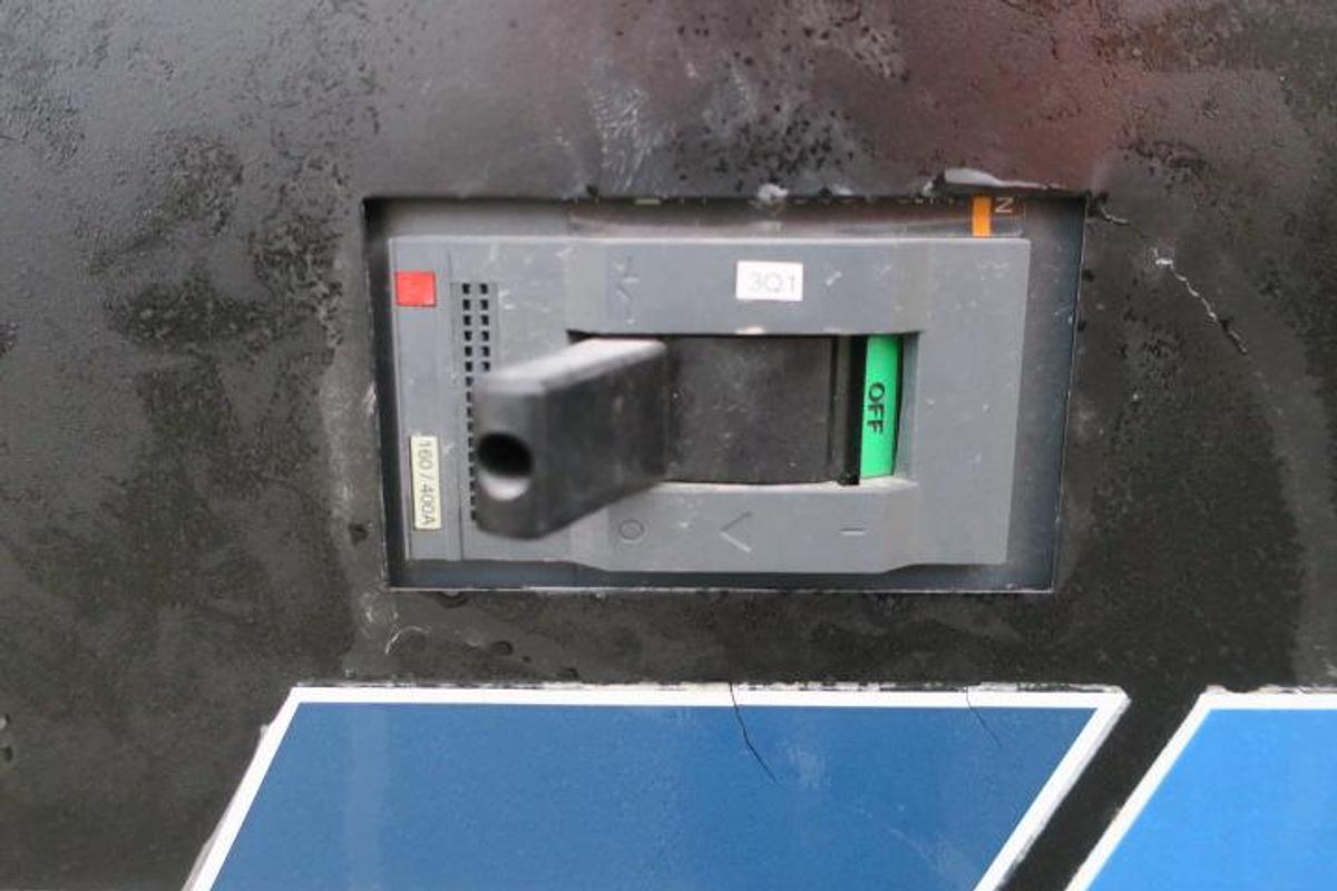 Used 1998 Volvo TD1010G -200/220 KVA