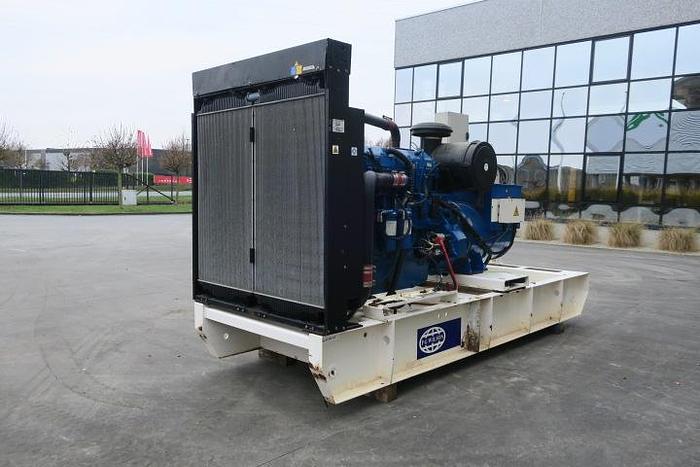 Used 2014 Perkins 2806TAG1 - 650/700 KVA