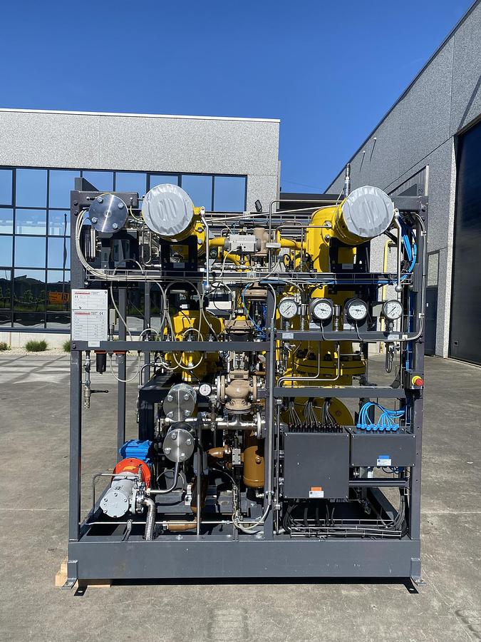 Used 2012 gas compressor Enerprojekt EGS-S-15/75W
