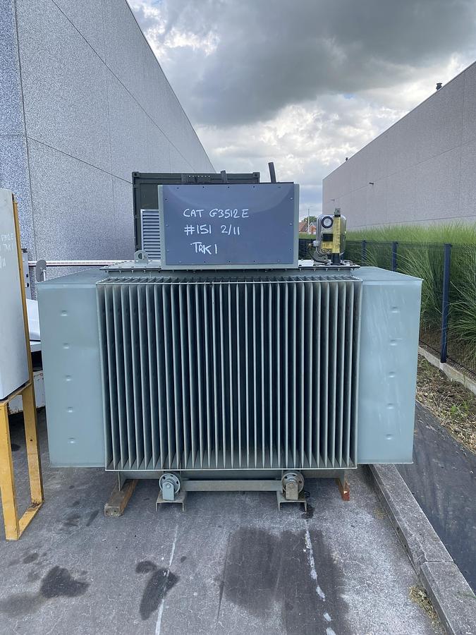 Used 2012 Caterpillar G3512E - 1000 KWe