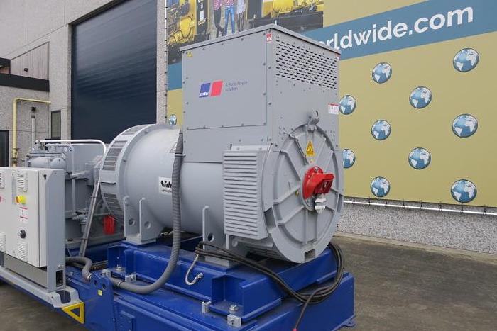 Unused 2018 Caterpillar DE715E0