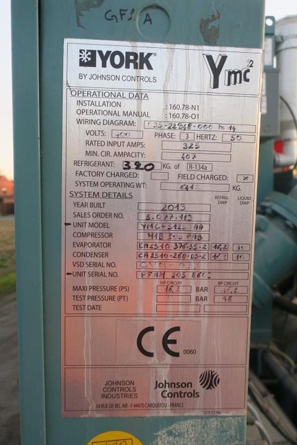 Used 2013 CHILLER York YMC²-S1250AA