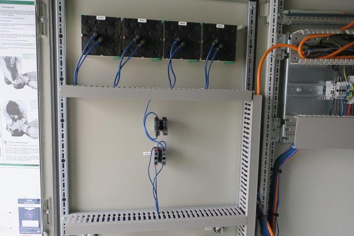 Used 2005 MTU 20V4000 - 2500 KVA