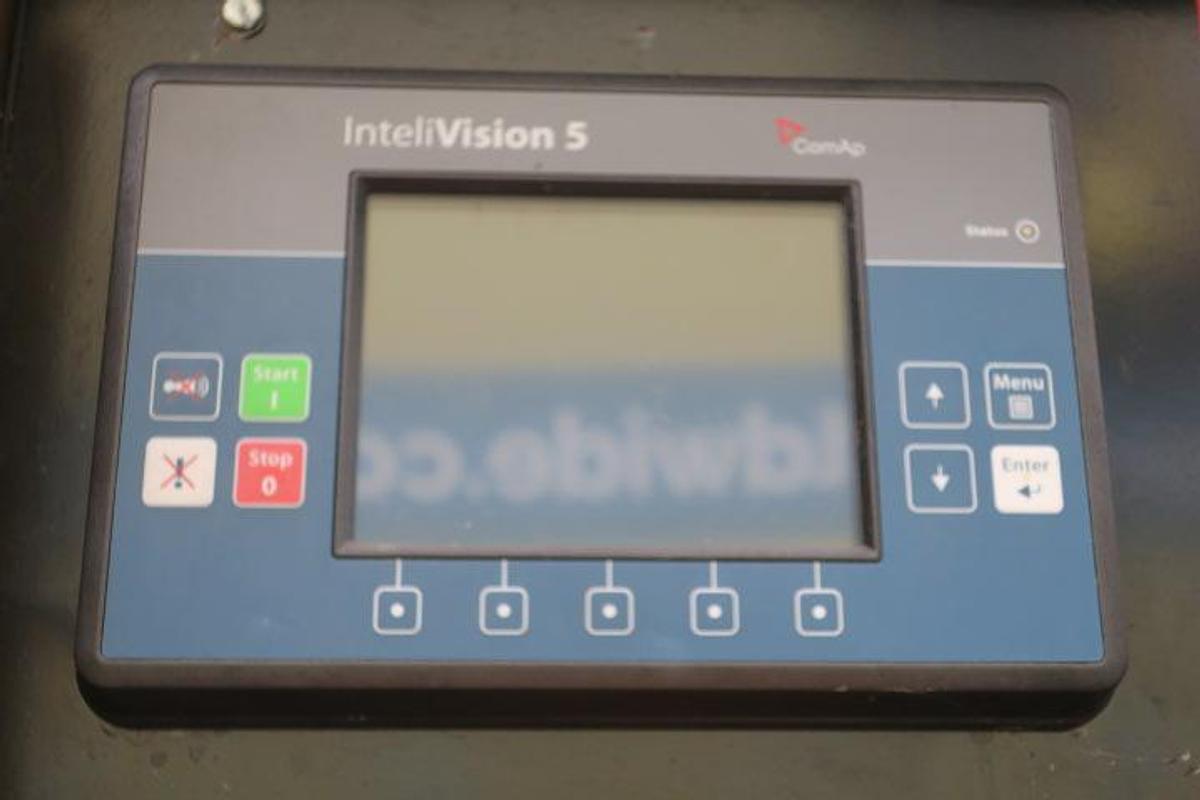 Used 2002 Caterpillar 800F - 800/880 KVA