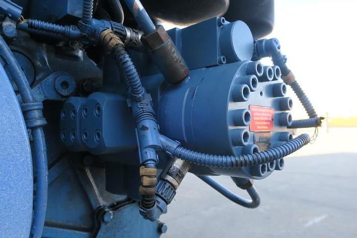 Used 2005 MTU 12V4000G61 - 1807 HP