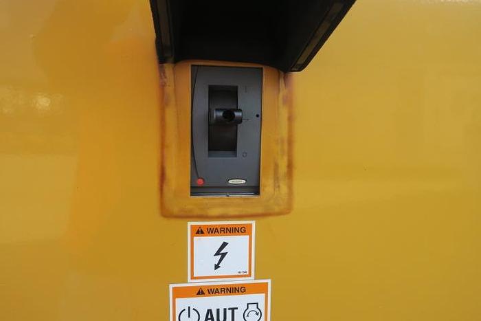 Used 1999 Caterpillar 3306 - 300/330 KVA