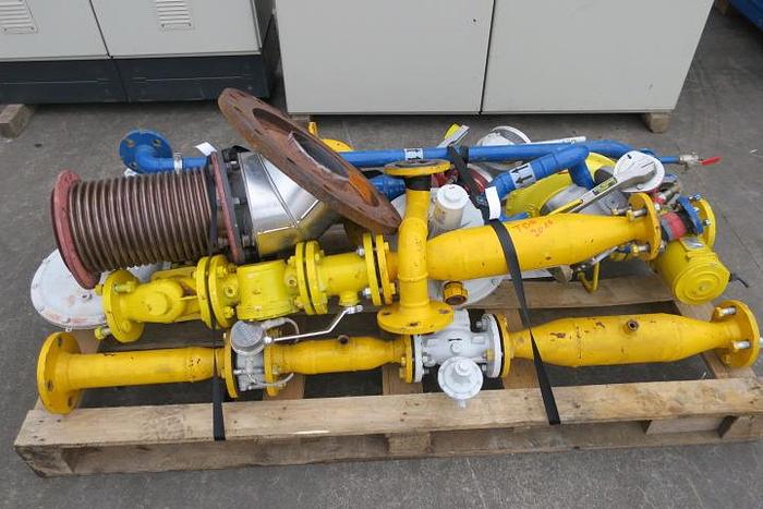 Used 1998 MWM TBG 616V16 K - 700 KWe