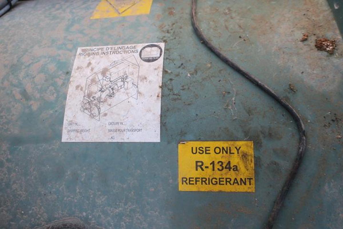 Used 2013 CHILLER York YMC²-S1250AA