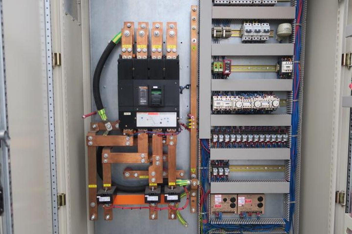 Used 2010 Deutz BF8M1015CP