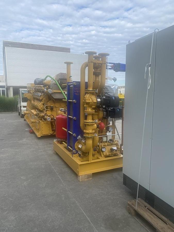 Used 2016 Caterpillar CG170-12 - 1000 Kwe