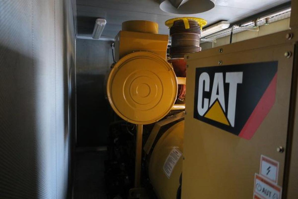 Used 2008 Caterpillar 3512B-HD - 1875/2060 KVA