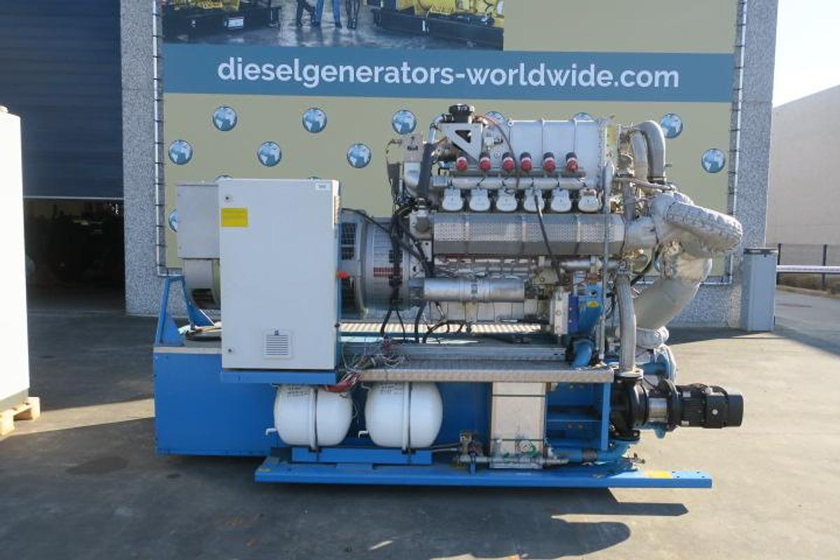 Used 2015 MTU 12V400 - 386 KWe