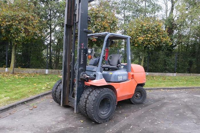 Used 2010 Toyota 42-7 FD 45