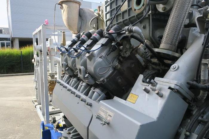 Used 2012 MTU 8V4000L63