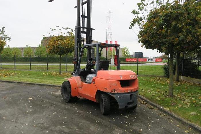 Used 2010 Toyota 42-7 FD 45