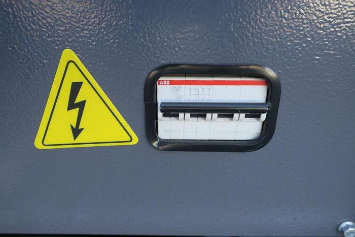 2023 Perkins 403A-15G1