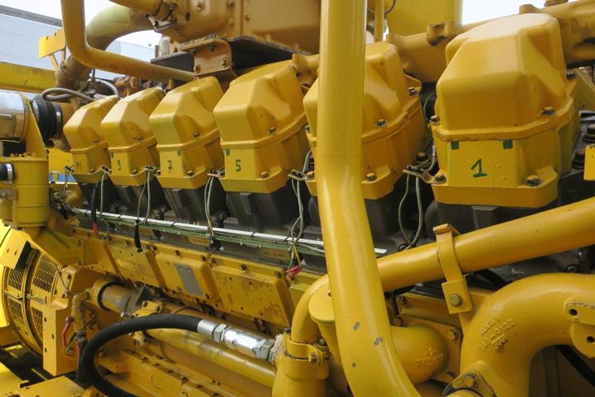 Used 2000 Caterpillar G3512A