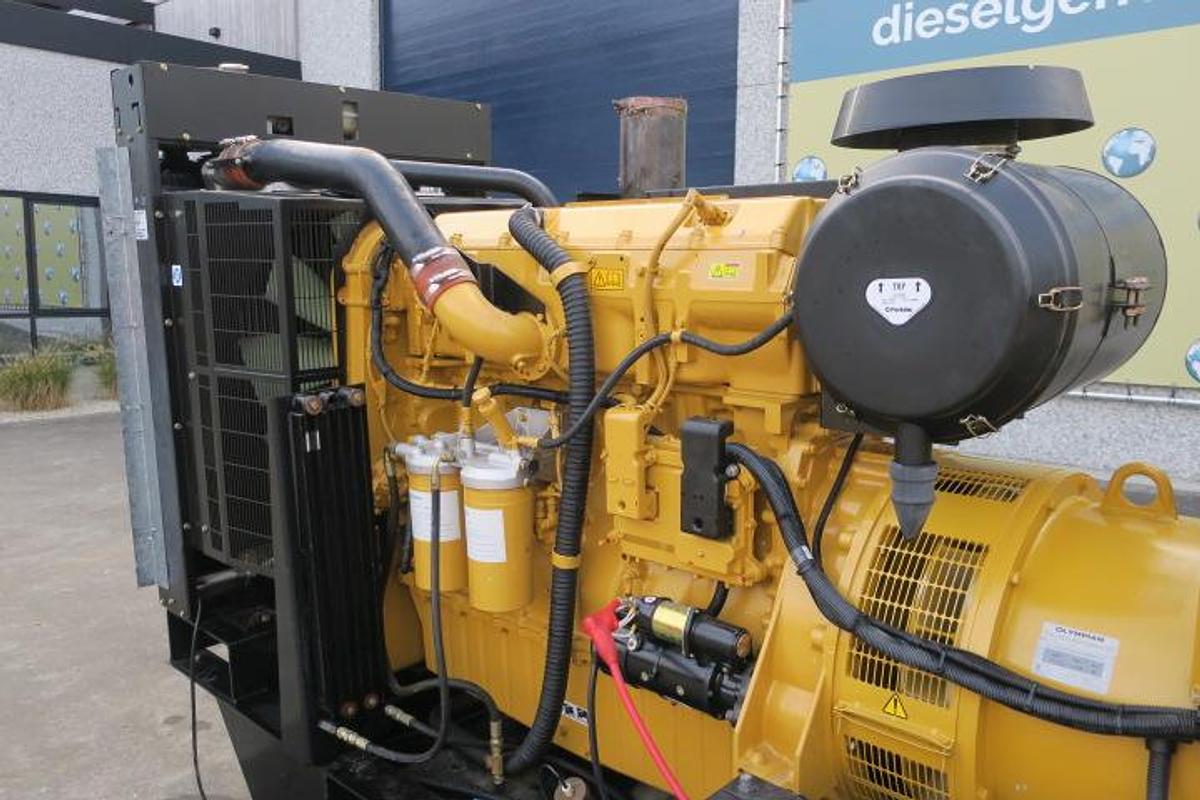 Used 2005 Caterpillar GEP380
