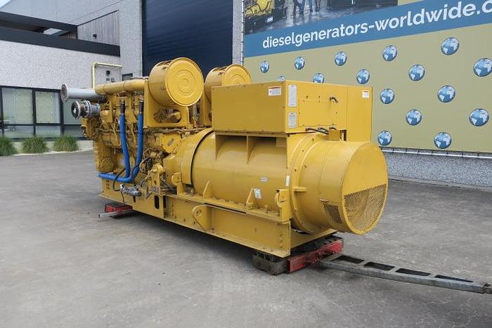 Used 2000 Caterpillar 3512B - 1875/2062 KVA