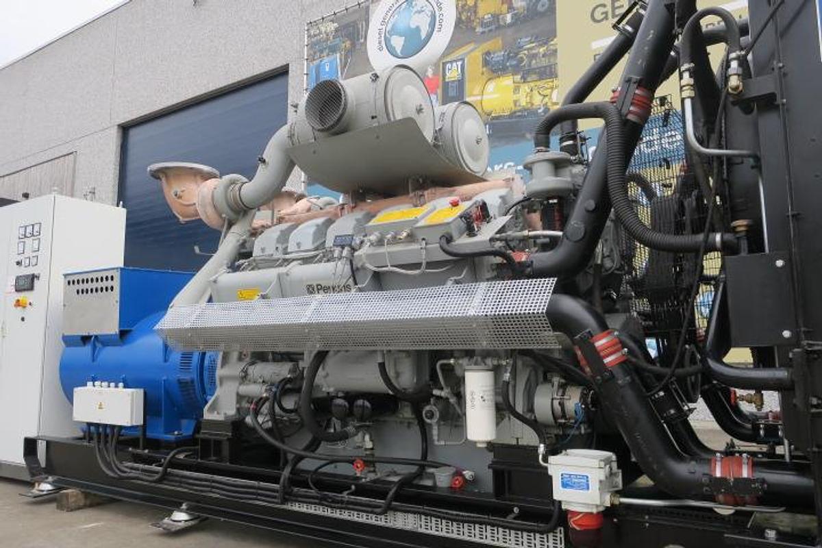 Used 2006 Perkins 4012