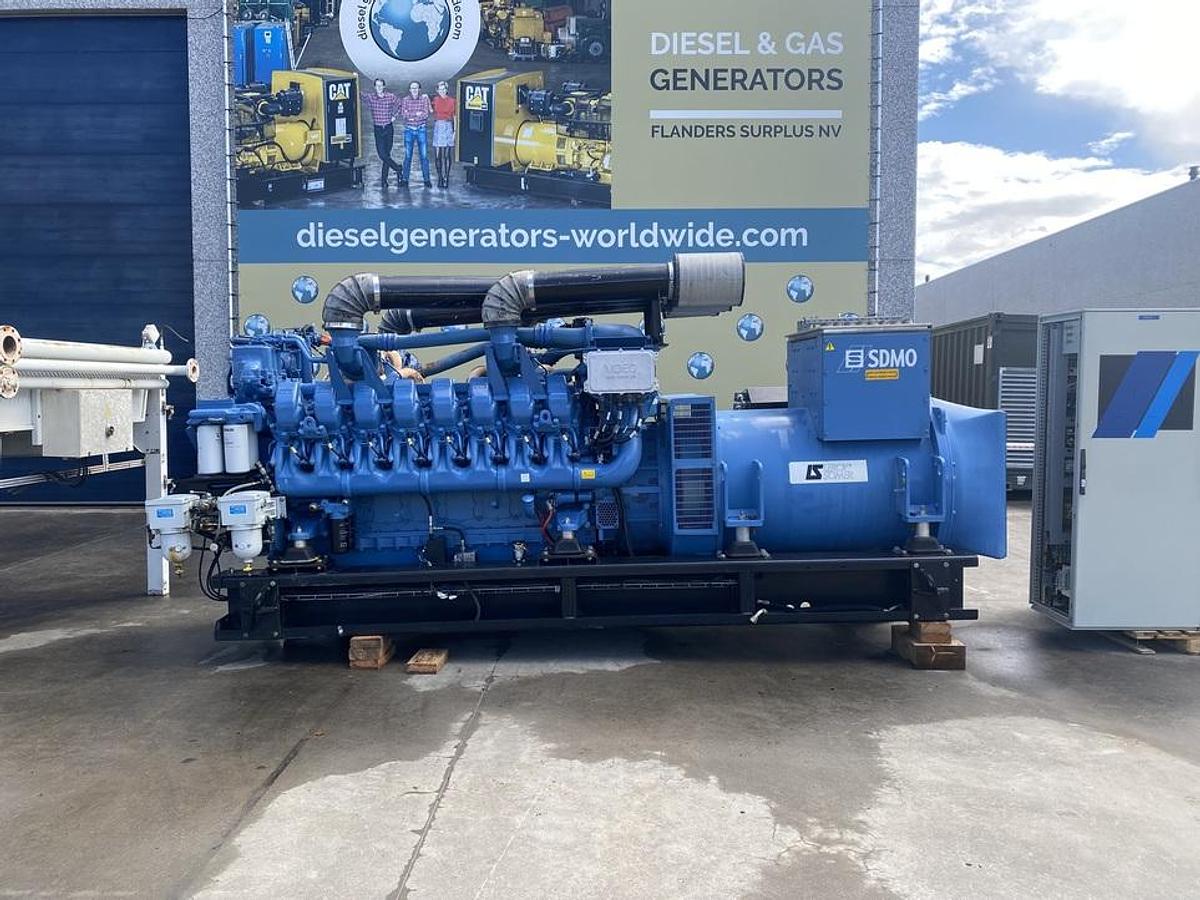 Used 2001 MTU 16V4000G60 - 2000 KVA