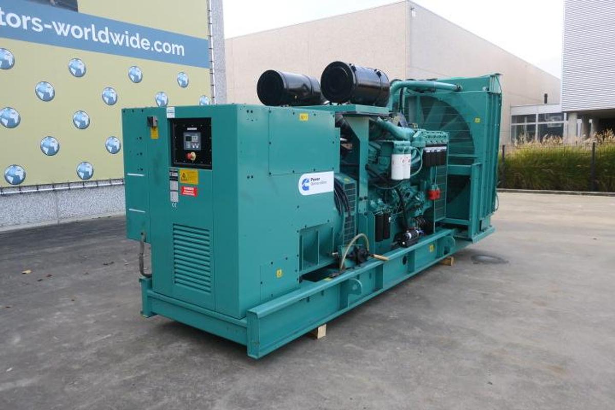 Used 2001 Cummins QST30-G7 - 810/900 KVA