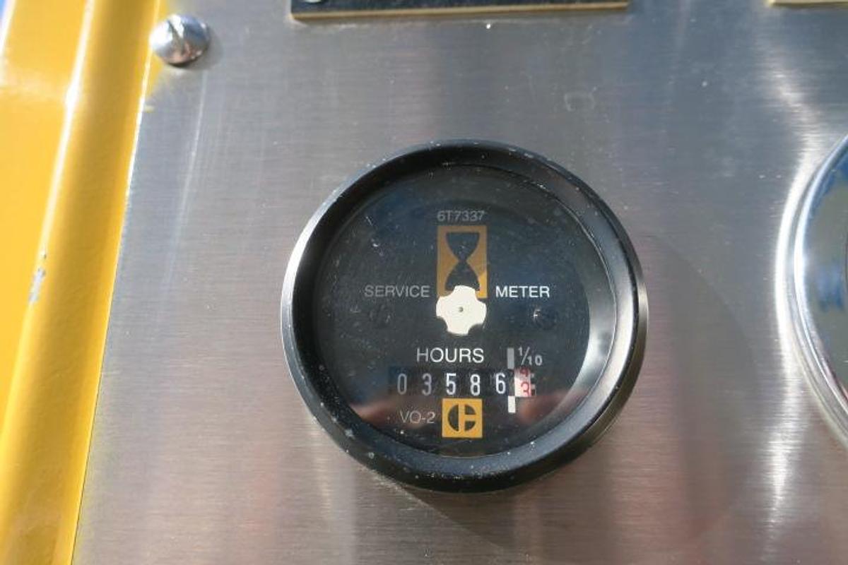 Used 1990 Caterpillar 3516A - 2000/2200 KVA