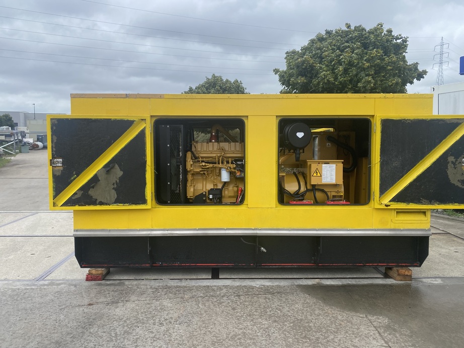 Used 2004 Caterpillar GEH175 - 160/175 KVA