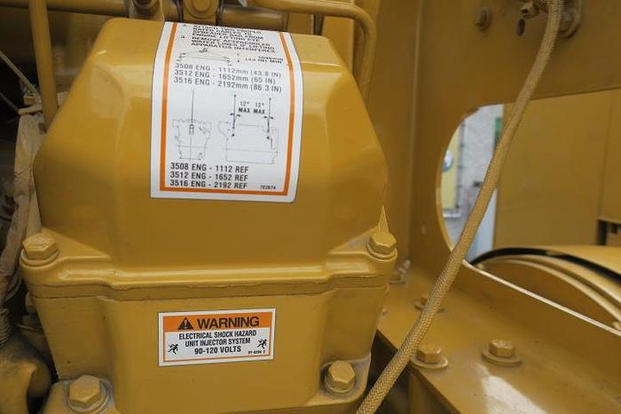 Used 2000 Caterpillar 3512B - 1875/2062 KVA