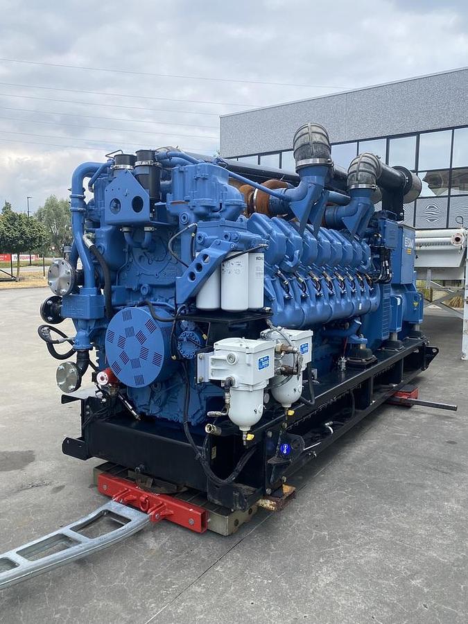 Used 2001 MTU 16V4000G60 - 2000 KVA