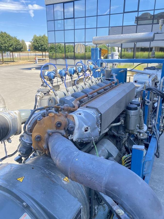 Used 2010 MAN E2876LE302 - 200 KWe