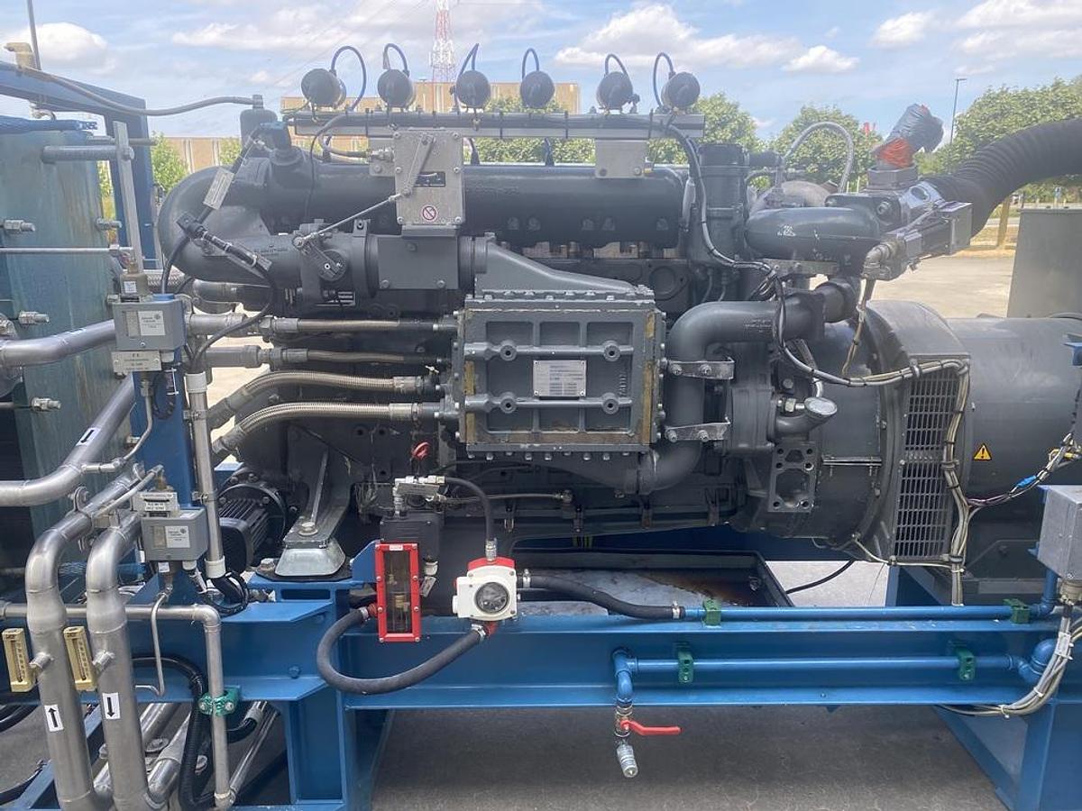 Used 2010 MAN E2876LE302 - 200 KWe