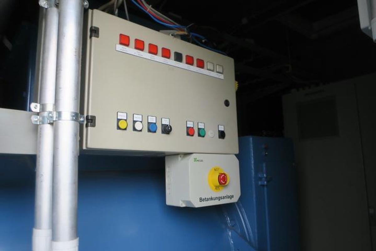 Used 2005 MTU 20V4000 - 2500 KVA