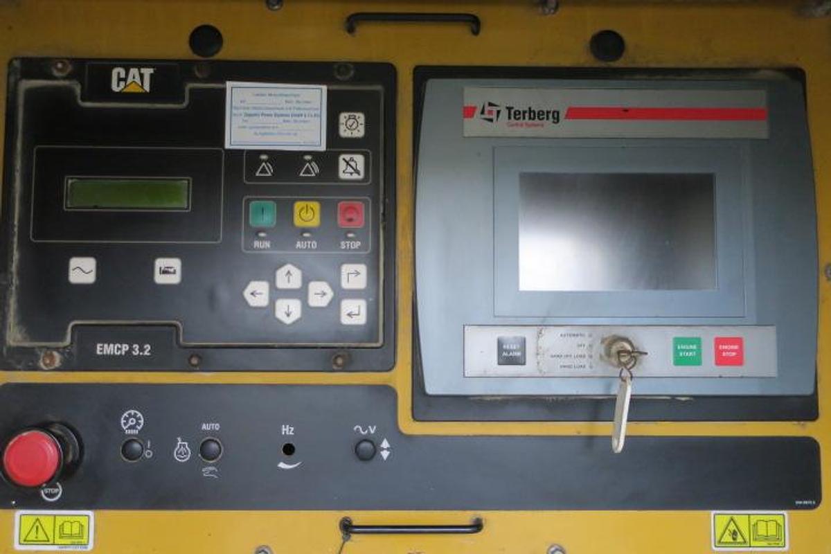Used 2009 Caterpillar C32 - 1000/1100 KVA