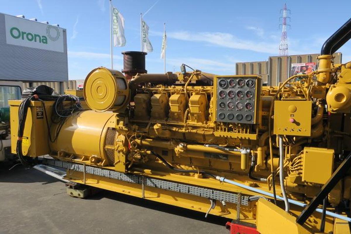 Used 1990 Caterpillar 3516A - 2000/2200 KVA