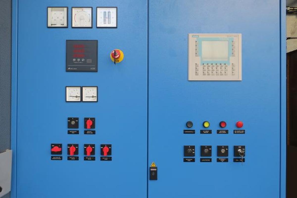 Used 2008 Caterpillar 3512B-HD - 1875/2060 KVA