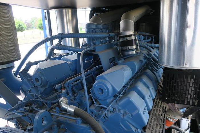 Used 2013 MTU 16V2000G65 - 1000/1100 KVA