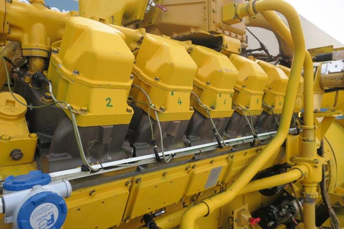 Used 2000 Caterpillar G3512A