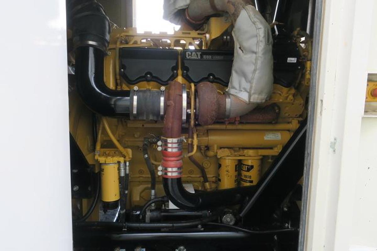 Used 2009 Caterpillar C32 - 1000/1100 KVA