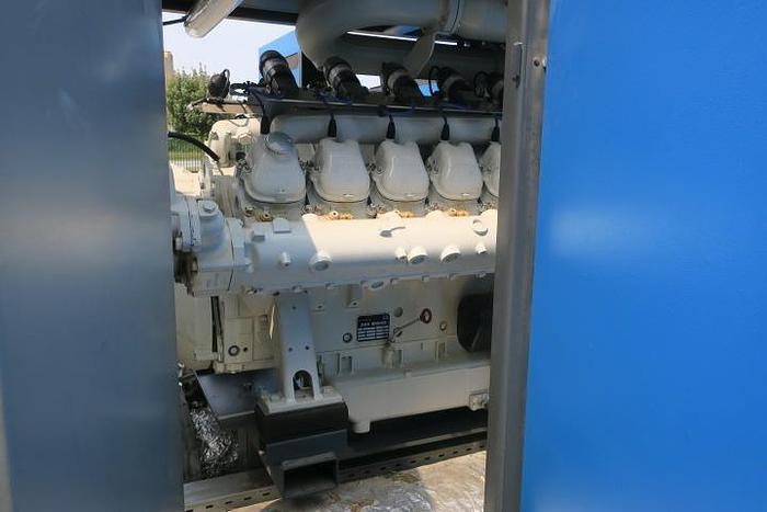 Used 2014 MAN E2842E312 - 240 KWe