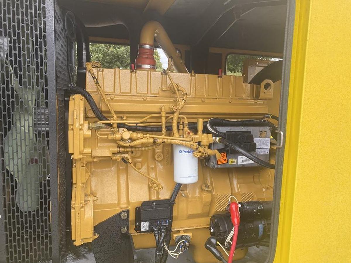 Used 2004 Caterpillar GEH175 - 160/175 KVA