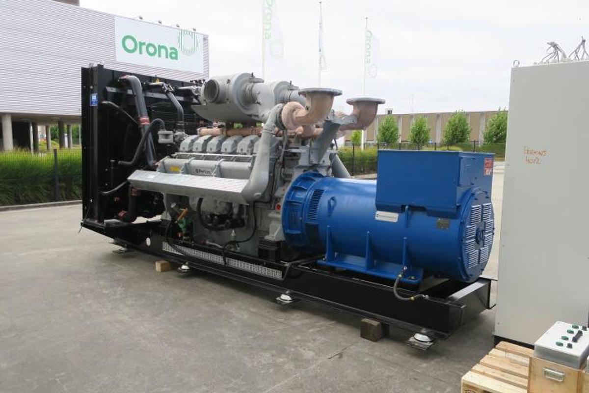 Used 2006 Perkins 4012