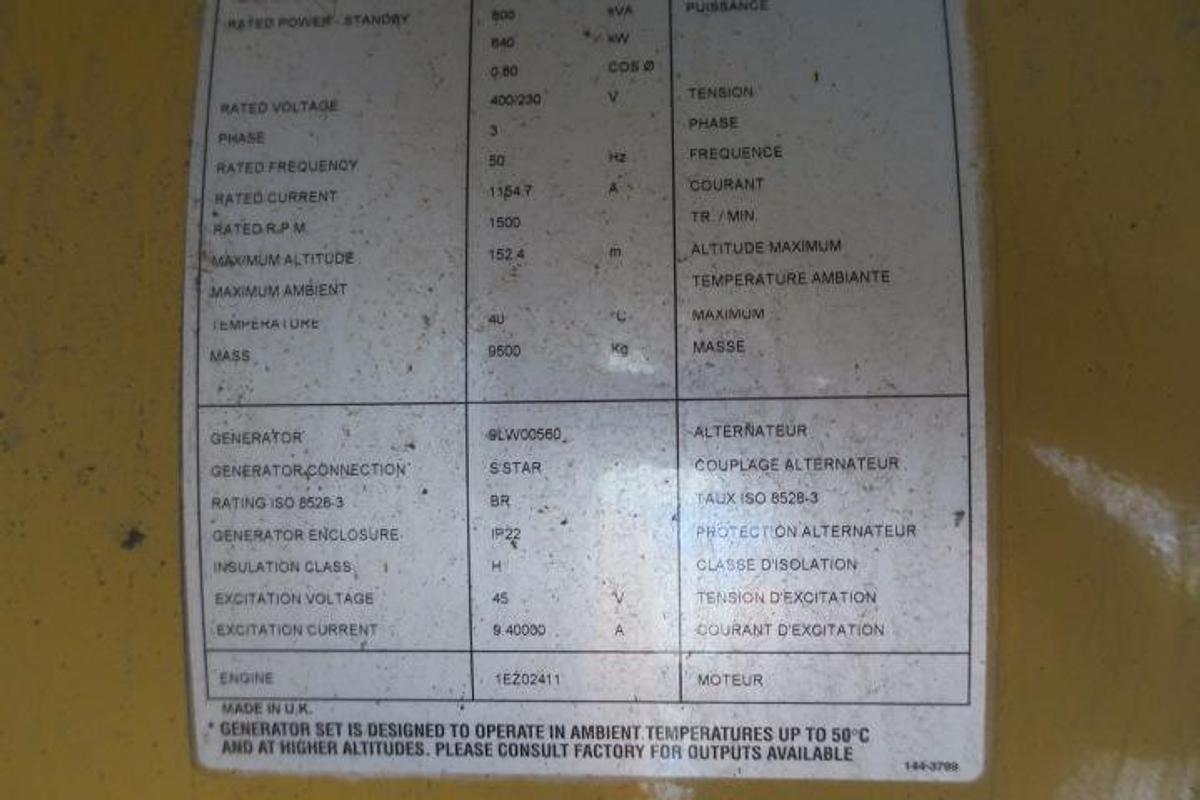 Used 2002 Caterpillar 800F - 800/880 KVA