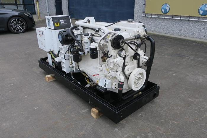 Used 2016 John Deere 6068 TFM76 - 81 KVA