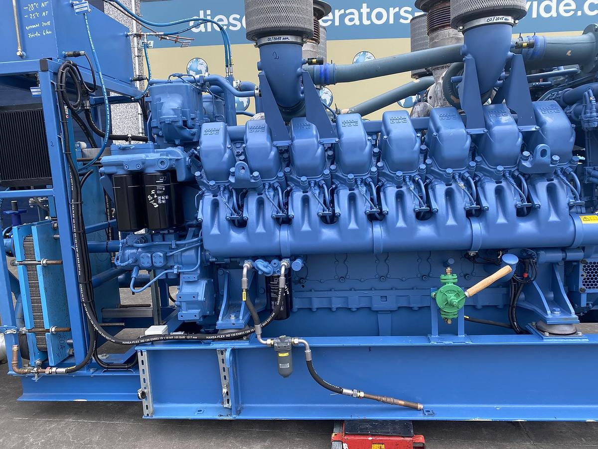 Used 2003 MTU 16V4000 - 2000/2200 KVA