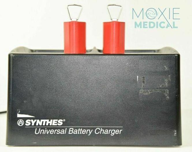 Used Synthes Small Battery Drive Set 532.010, Orthopedic Drill Attachments and Battery