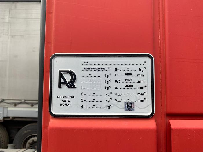 Used 2001 DAF 95 xf 430 euro 3 manual