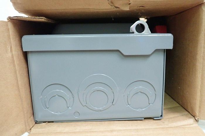 Used Schneider 30A Square D 600V Heavy Duty Safety Switch